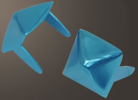 アルミニウムピラミッドスポッツ(ブルー)＜9.5mm＞