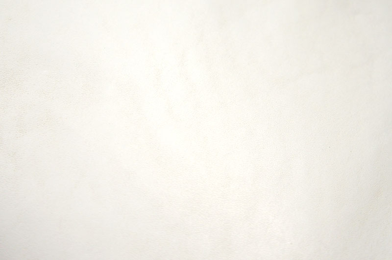LCカラーヌメ革 裁ち革（ハガキサイズ 10 × 14.8 cm）