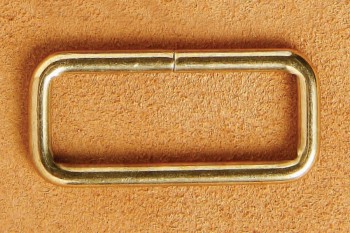 角カン（40 mm）真鍮メッキ 2コ入り