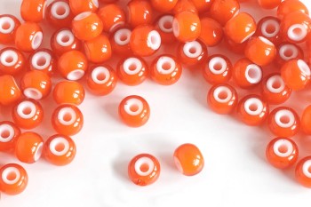 ホワイトハートトレードビーズ ＜オレンジ＞ 7 mm(10 個入り)