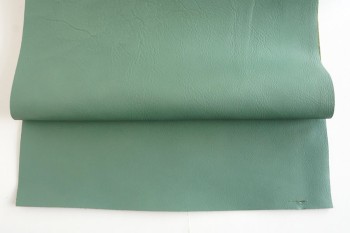 ＜OUTLET＞30 cm幅カット販売＜牛色革・緑＞